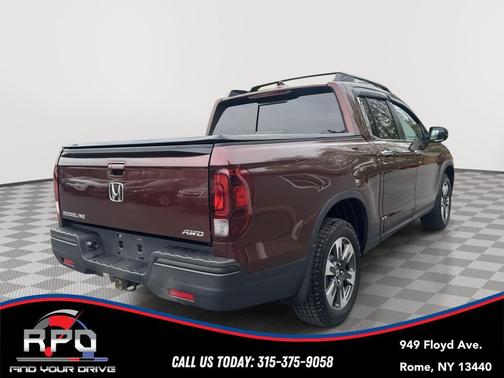 Deep Scarlet Pearl 2019 Honda Ridgeline RTL