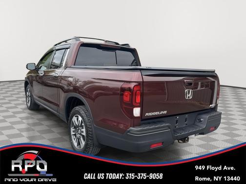 Deep Scarlet Pearl 2019 Honda Ridgeline RTL
