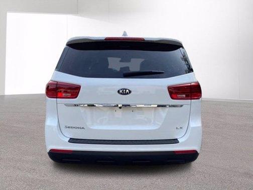 2020 Kia Sedona LX