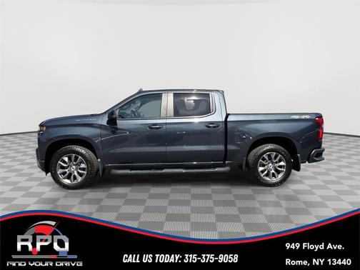 Shadow Gray Metallic 2021 Chevrolet Silverado 1500 RST