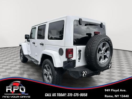 2017 Jeep Wrangler Unlimited Sahara