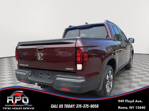 Deep Scarlet Pearl 2019 Honda Ridgeline RTL