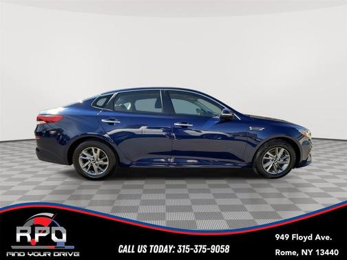2019 Kia Optima LX