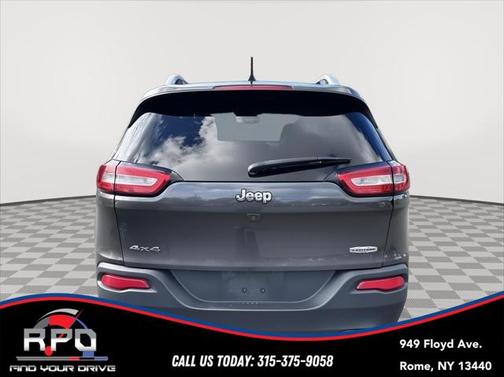 2016 Jeep Cherokee Latitude