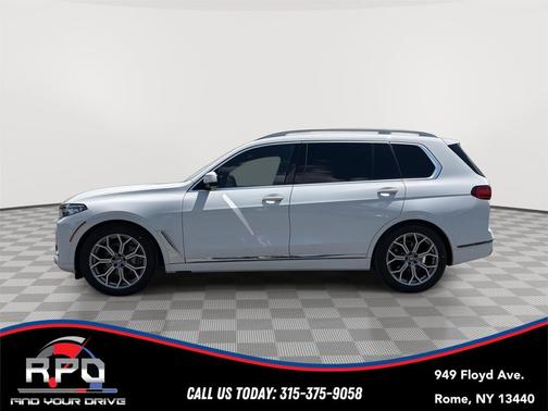 Alpine White 2021 BMW X7 xDrive40i