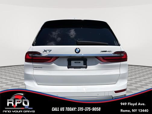 Alpine White 2021 BMW X7 xDrive40i