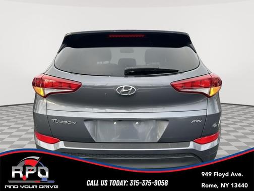 2018 Hyundai TUCSON SE