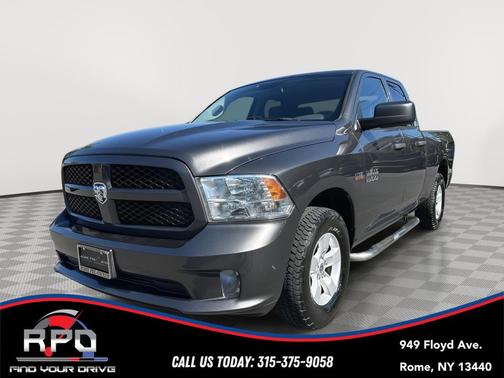 Granite Crystal Metallic Clearcoat 2018 RAM 1500 Express