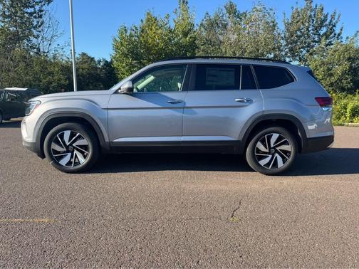 2026 Volkswagen Atlas 2.0T SE w/Technology 4MOTION