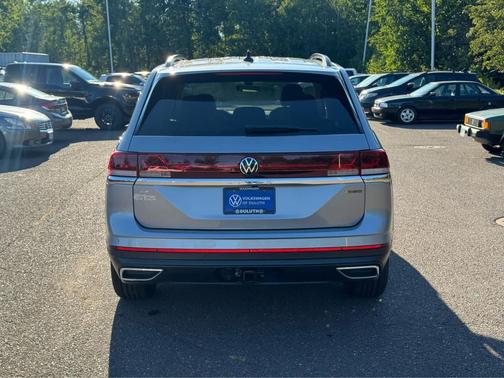 2026 Volkswagen Atlas 2.0T SE w/Technology 4MOTION