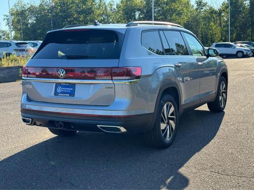 2026 Volkswagen Atlas 2.0T SE w/Technology 4MOTION