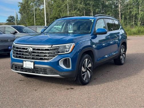 2025 Volkswagen Atlas 2.0T SE w/Technology 4MOTION