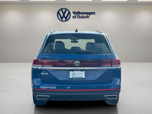 2025 Volkswagen Atlas 2.0T SE w/Technology 4MOTION