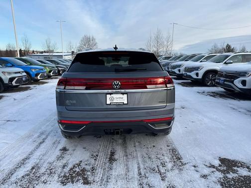 2024 Volkswagen Atlas Cross Sport 2.0T SE w/Technology 4MOTION