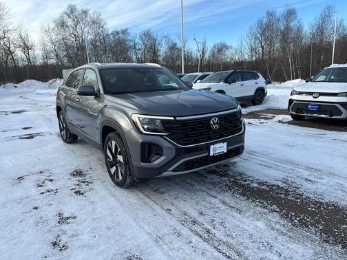 2024 Volkswagen Atlas Cross Sport 2.0T SE w/Technology 4MOTION