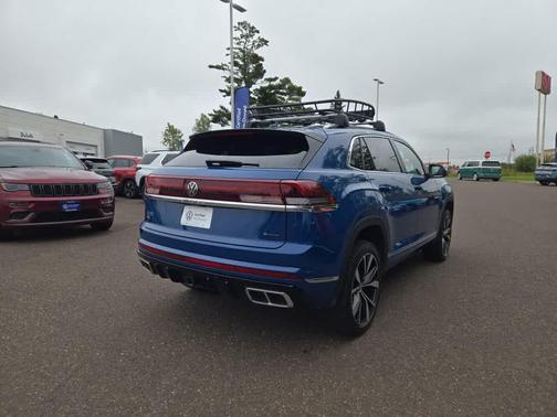 2025 Volkswagen Atlas Cross Sport 2.0T SEL Premium