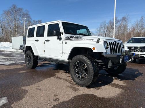 2017 Jeep Wrangler Unlimited Sahara