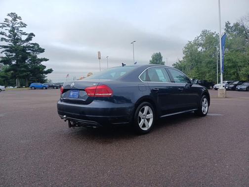 2012 Volkswagen Passat 2.5 SE