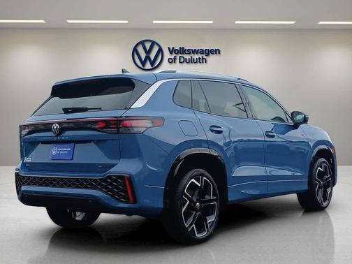 2025 Volkswagen Tiguan 2.0T SEL R-Line 4MOTION