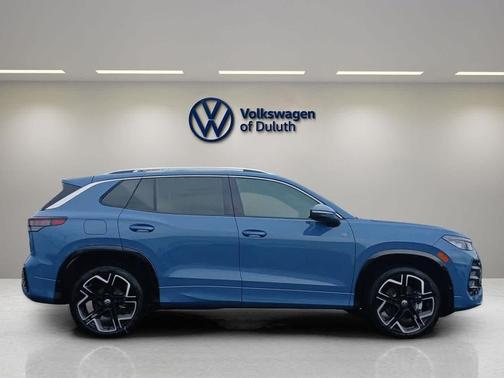 2025 Volkswagen Tiguan 2.0T SEL R-Line 4MOTION