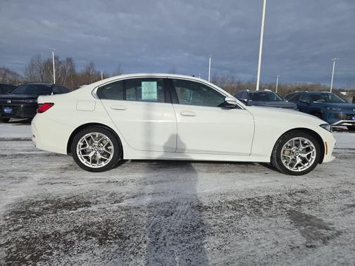 2025 BMW 330 xDrive