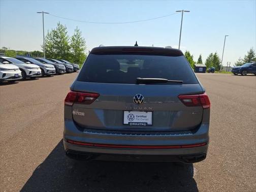 2022 Volkswagen Tiguan 2.0T SE R-Line Black 4MOTION