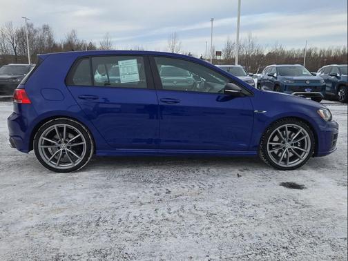 2017 Volkswagen Golf R 2.0T DSG