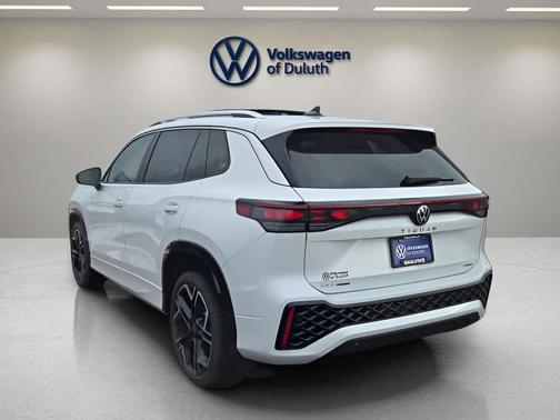 2026 Volkswagen Tiguan 2.0T SEL R-Line 4MOTION