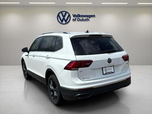 2024 Volkswagen Tiguan 2.0T SE 4MOTION
