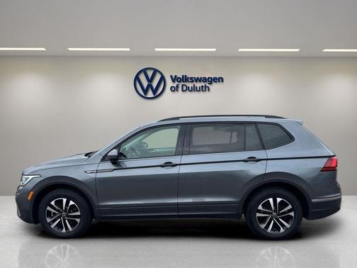 Platinum Gray Metallic 2023 Volkswagen Tiguan 2.0T S