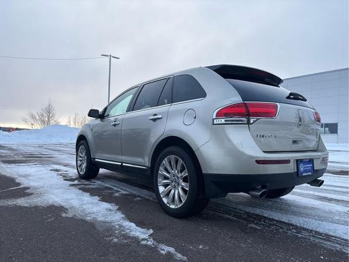 2011 Lincoln MKX Base