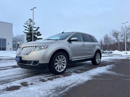 2011 Lincoln MKX Base