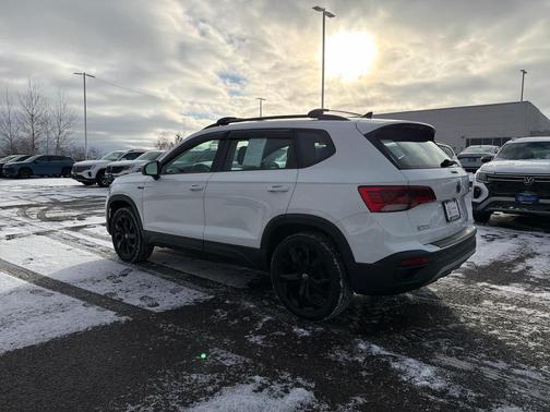 2024 Volkswagen Taos 1.5T S