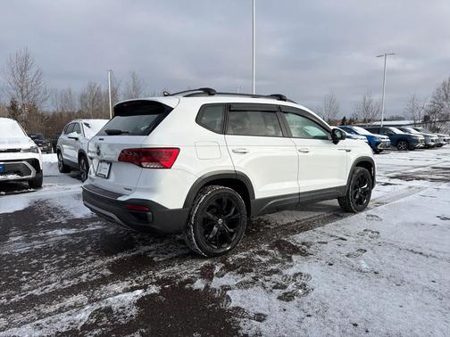 2024 Volkswagen Taos 1.5T S