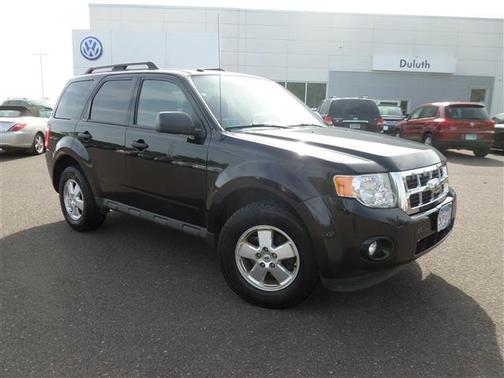 Tuxedo Black Metallic 2011 Ford Escape XLT
