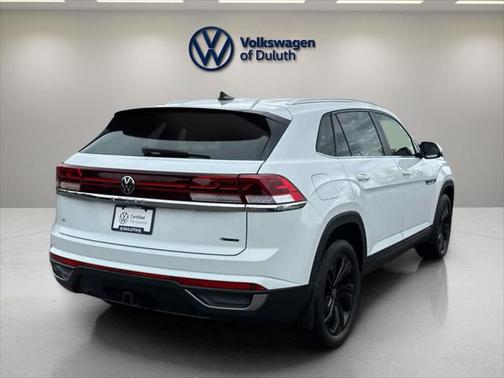 2024 Volkswagen Atlas Cross Sport 2.0T SE w/Technology 4MOTION