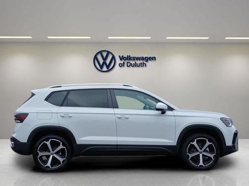 2025 Volkswagen Taos 1.5T SEL
