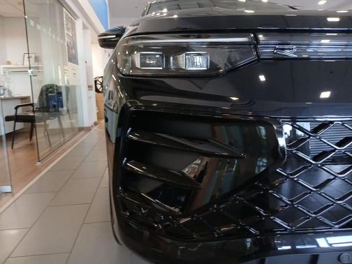 2026 Volkswagen Tiguan 2.0T SE R-Line Black 4MOTION