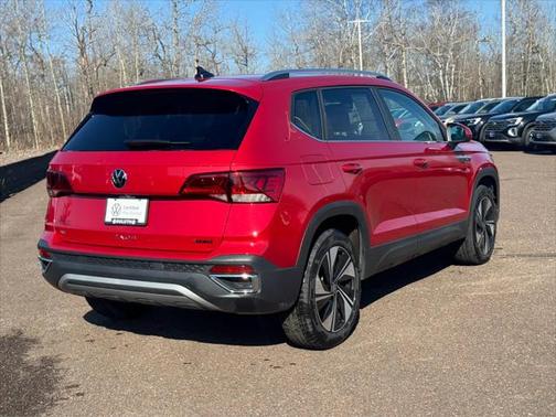 2024 Volkswagen Taos 1.5T SE