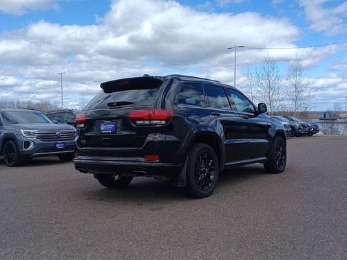 Diamond Black Crystal Pearlcoat 2021 Jeep Grand Cherokee Limited X