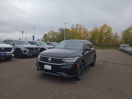 2022 Volkswagen Tiguan 2.0T SE R-Line Black 4MOTION
