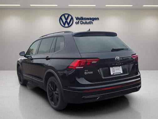 2022 Volkswagen Tiguan 2.0T SE R-Line Black 4MOTION