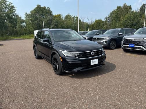 2023 Volkswagen Tiguan 2.0T SE R-Line Black 4MOTION