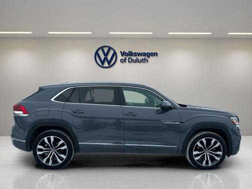 2023 Volkswagen Atlas Cross Sport 3.6L V6 SEL Premium R-Line