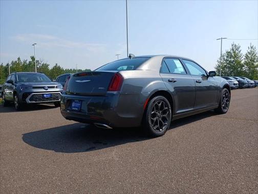2019 Chrysler 300 S