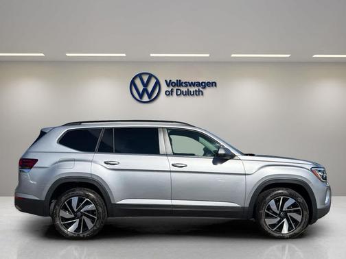 2026 Volkswagen Atlas 2.0T SE w/Technology 4MOTION