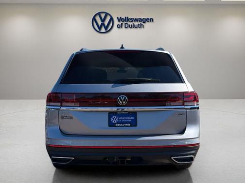 2026 Volkswagen Atlas 2.0T SE w/Technology 4MOTION