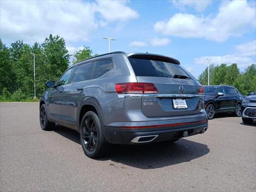 2022 Volkswagen Atlas 3.6L SE w/Technology