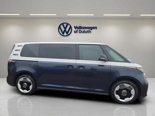 2025 Volkswagen ID. Buzz Pro S Plus with 4MOTION