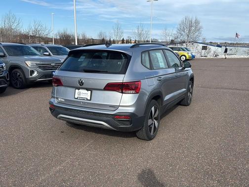 2024 Volkswagen Taos 1.5T S